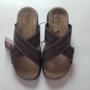 ST. JOHN’S BAY Cornish SLI Mens Brown Comfort Slide Sandals Casual Minimalist Si